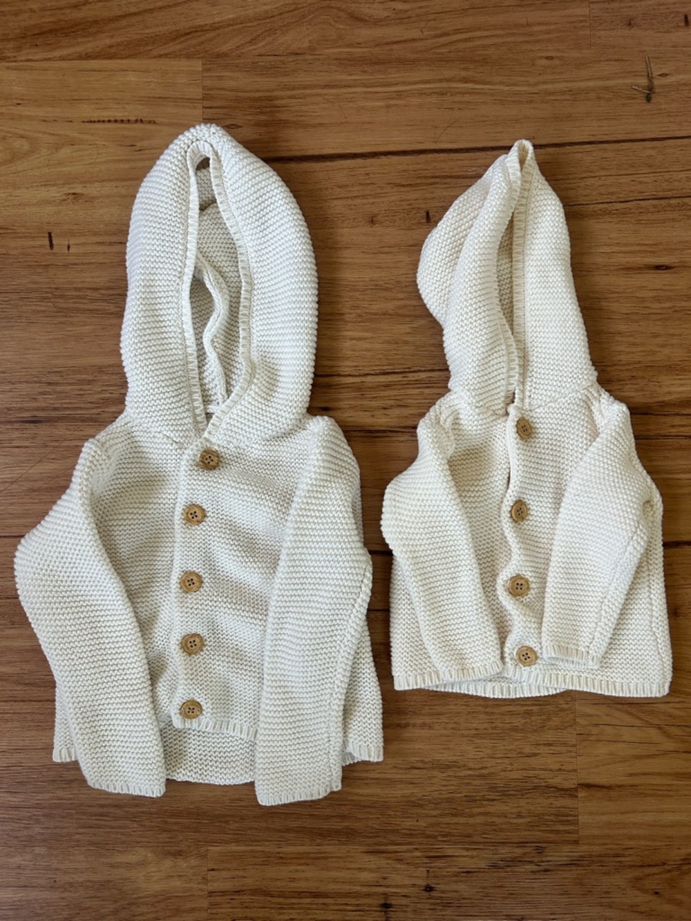 Matching sibling sweaters 2T and 6 months